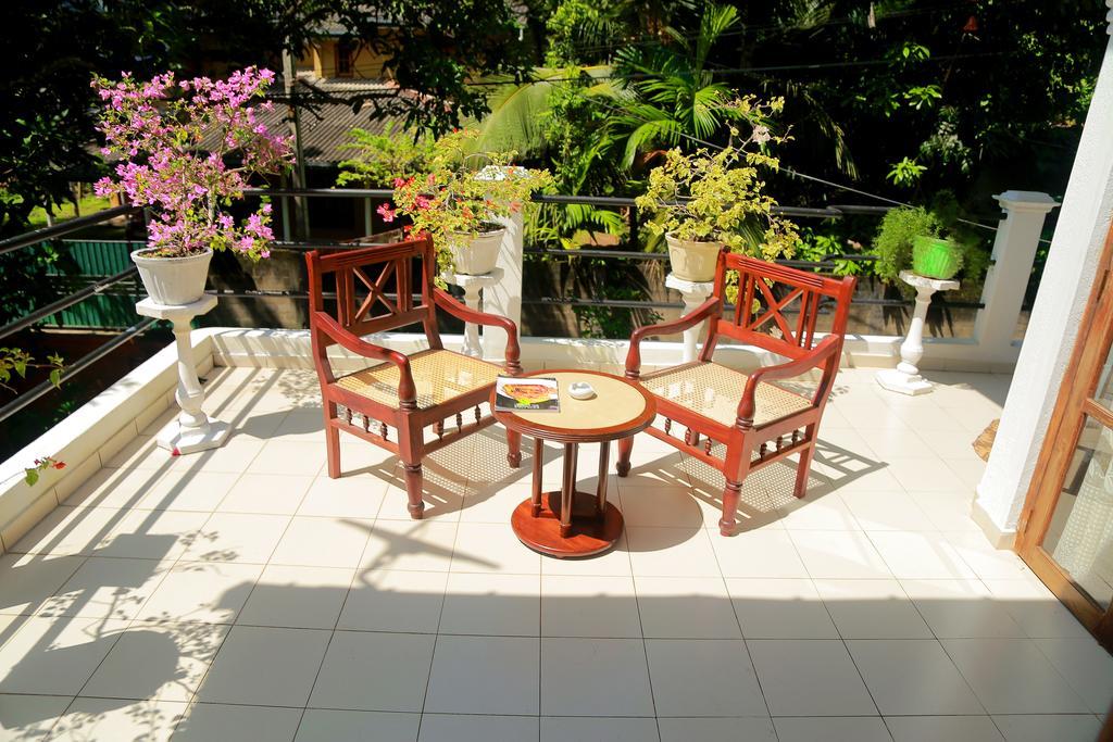 Holiday Nest Bed & Breakfast Wadduwa Exteriér fotografie