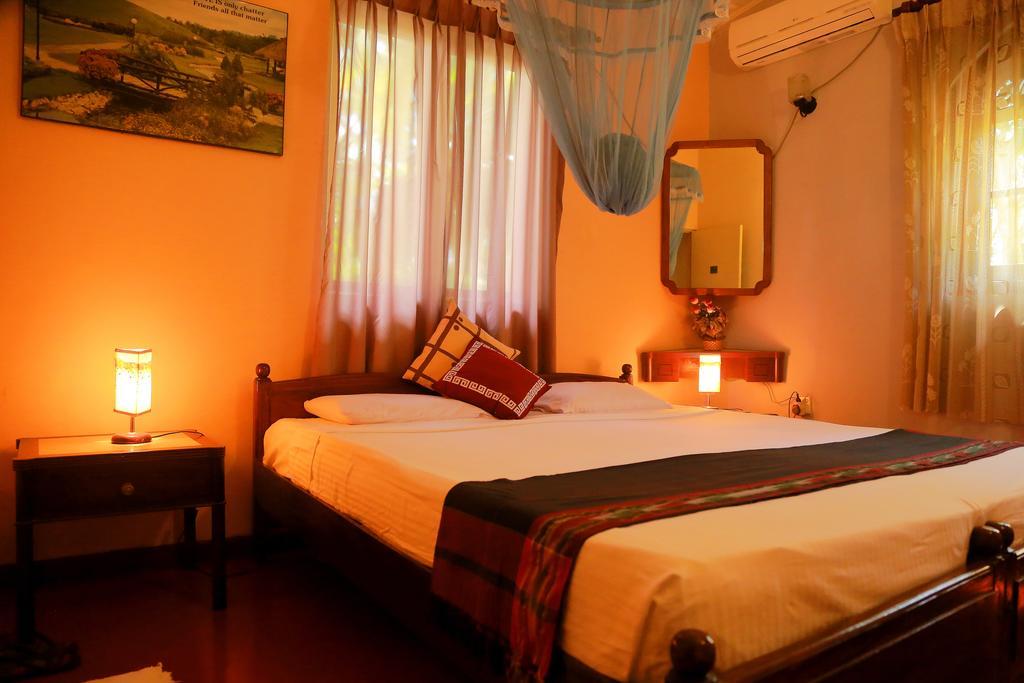 Holiday Nest Bed & Breakfast Wadduwa Exteriér fotografie
